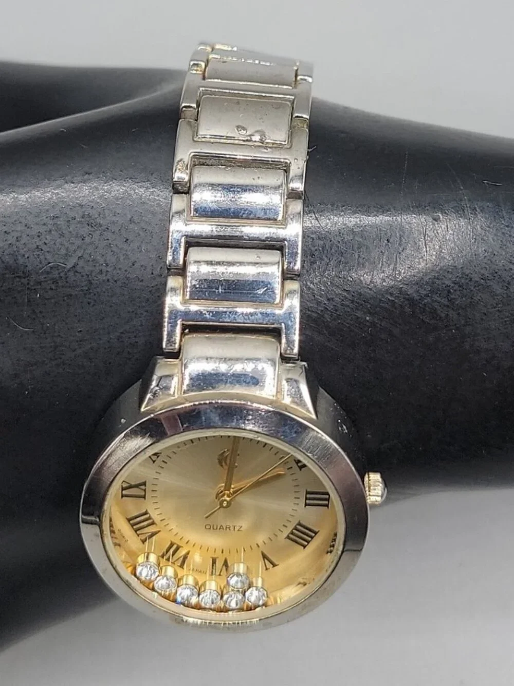 Vintage Charming Charlie Rhinestone Dazzle Ladies Quartz Watch RY4292GD 7